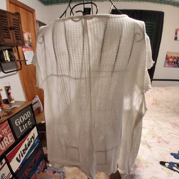 SHEIN FIT Tops - PRETTY WHITE LACE SHIRT FOR PLUS SIZED QUEEN